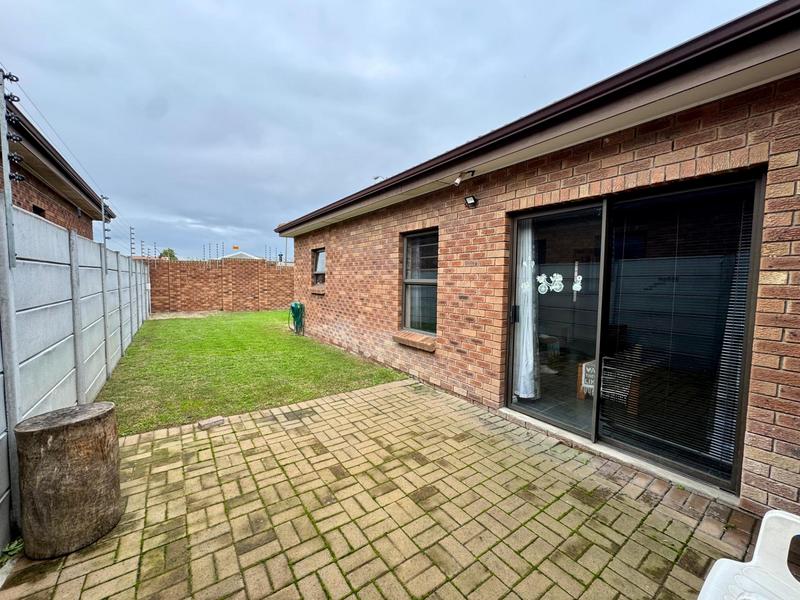 3 Bedroom Property for Sale in Soneike Western Cape